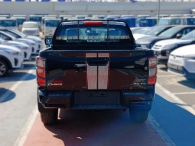 2025 Isuzu D-Max 3.0L 4 Cylinders Engine Crew Cab 4WD LS A/T GT Black Truck