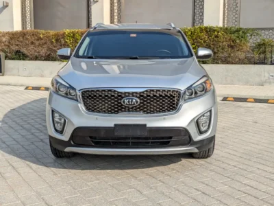 2016 Kia Sorento Eco 4 Cylinders Engine Silver Grey SUV GCC Specs