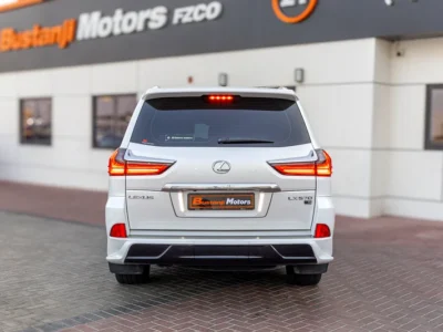 2021 Lexus LX-Series LX 570 Base 8 Cylinders Engine White Tan SUV GCC Specs