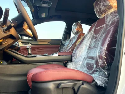 2024 DFSK Fengon 580 Intelligent 4 Cylinders Engine Petrol White Maroon Crossover