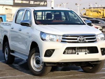 2025 Toyota Hilux Double Cab 2.7 litres 4 Cylinders Engine Petrol White Red