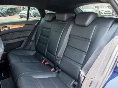 2013 Mercedes-Benz CLS-Class CLS 63 AMG 8 Cylinder Engine Blue Black