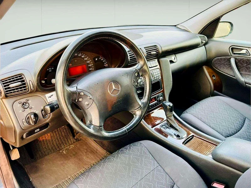 2002 Mercedes-Benz C-Class C240 6 Cylinders Petrol Engine Blue Black Sedan