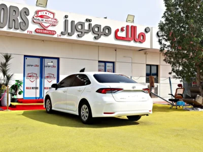 2021 Toyota Corolla XLI 4 Cylinders Engine White Beige Sedan GCC Specs