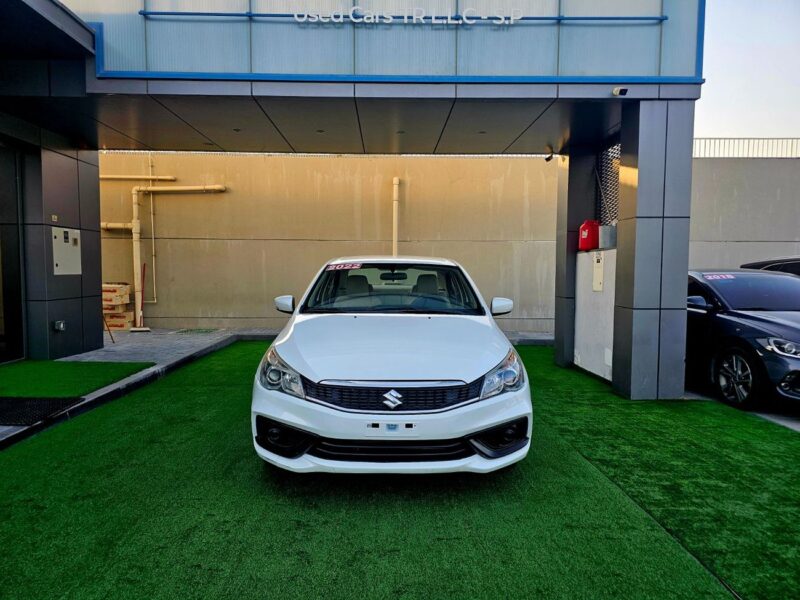 2022 Suzuki Ciaz CIAZ GL 1.5 Liters 4 Cylinder Engine GCC Specs White Beige Sedan