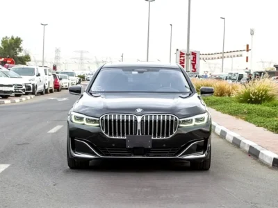2022 BMW 7-Series 750i 8 Cylinders Engine Petrol Black Sedan