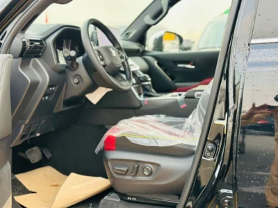 2026 Toyota Land Cruiser VXR 3.5L 6 Cylinder Engine Black Red GCC Specs