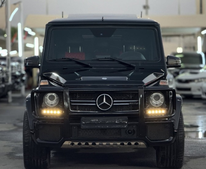 2013 Mercedes-Benz G63 AMG 5.5L V8 AMG Full Carbon Fiber Black Red