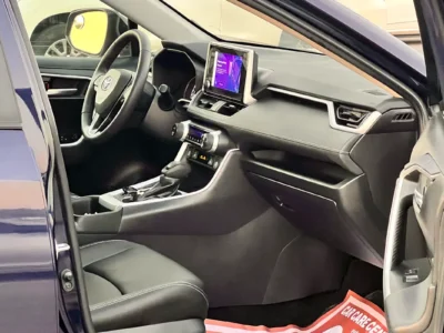2023 Toyota Rav 4 Special Edition 4 Cylinder Engine Blue Black SUV