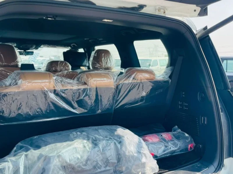 2025 Nissan Patrol LE Platinum City 3.5L 6 Cylinder Engine White Tan