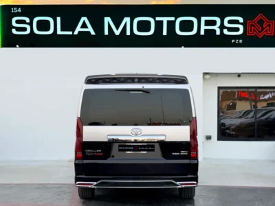 TOYOTA HIACE VIP 3.5 PTR 4 Cylinders A/T 2025 Black Orange Van GCC Specs