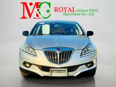 2011 Lancia Delta Other 4 Cylinders Engine Silver Black Wagon RWD