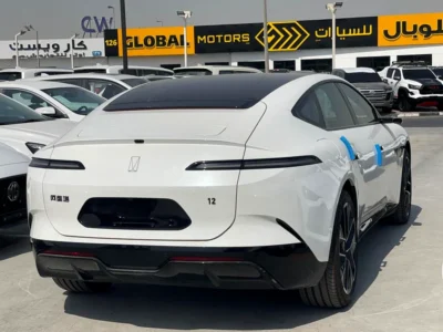 2025 Avatr 12 Ultra Hybrid 4 Cylinders Engine White Beige Sedan