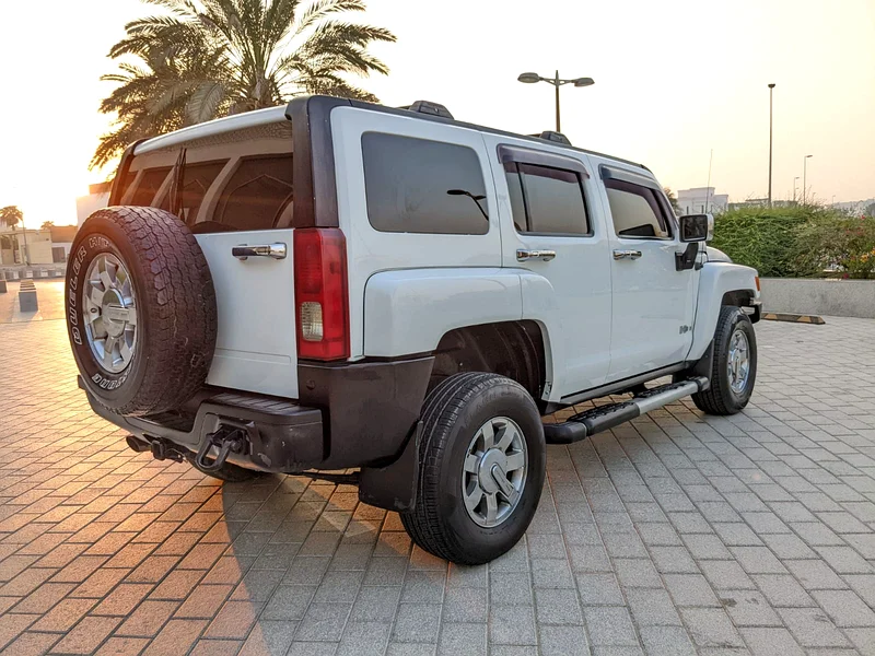 2006 Hummer H3 Adventure 5 Cylinder Engine White Black SUV