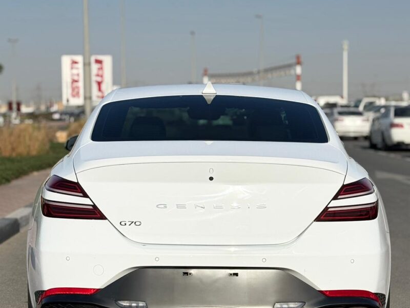 2023 GENESIS G70 2.0L Turbo V4 VVT White Beige Sedan RWD USA Specs