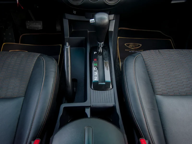 2020 CMC Z7 Standard 2.4L 4 Cylinders Engine GCC Specs Silver Black