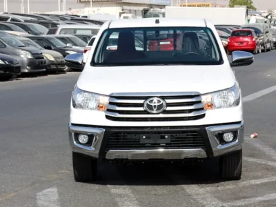 2025 Toyota Hilux SR RWD 2.7 L 4 Cylinders Engine White Red Pick Up Truck