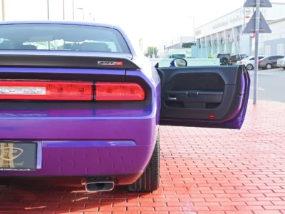 2010 Dodge Challenger SRT8 6.1L 8 Cylinders Engine Purple Black Sedan