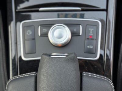 2012 Mercedes-Benz E550 4.6-liter V8 Engine White Black Sedan