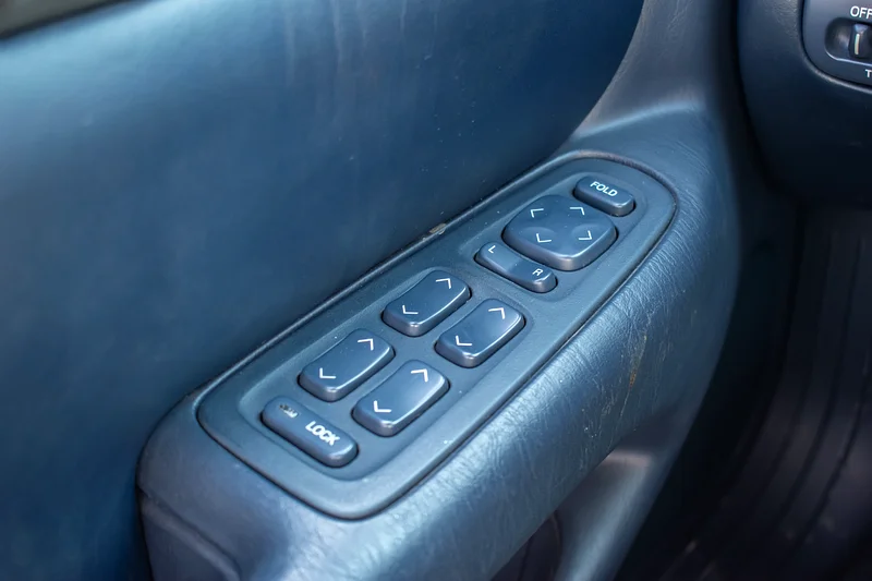 1999 Cadillac STS/Seville SLS 8 Cylinders Engine Petrol Blue Super Clean