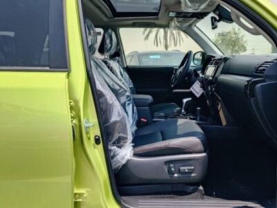 2024 Toyota 4Runner 4.0 litre V6 Gas Engine Green Black SUV Automatic