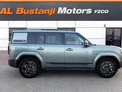 2025 BYD Leopard Titanium 7 Hybrid 4 Cylinder Engine Grey White SUV