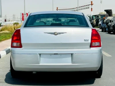 2007 Chrysler 300C Other 6 Cylinders Engine Silver Beige Sedan