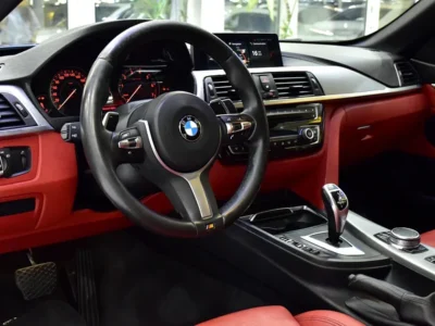 2019 BMW 4-Series 420i Convertible 4 Cylinder Engine Blue Red GCC Specs