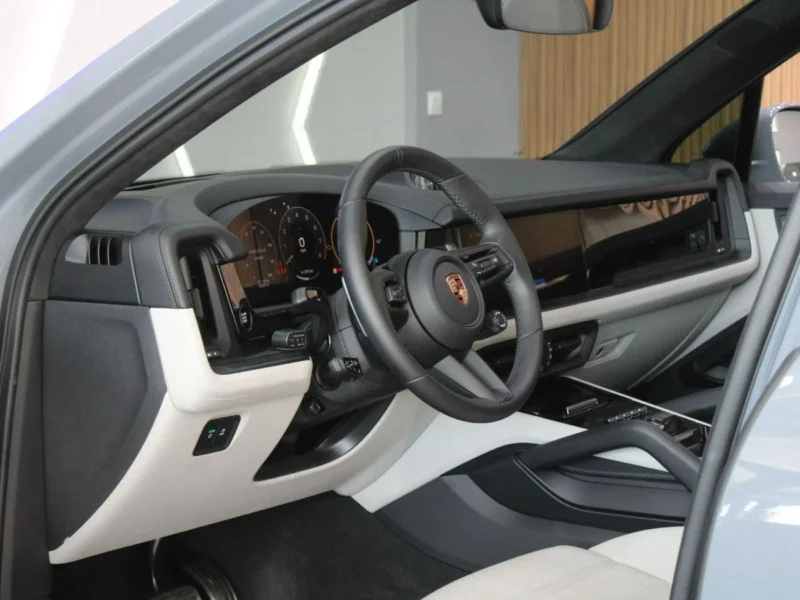 2025 Porsche Cayenne GTS 4.0L Twin-Turbo V8 Grey White SUV