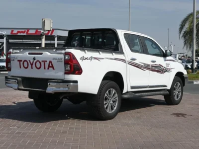 2025 Toyota Hilux S GLX 2.4L 4 Cylinder Engine 4WD AT Diesel White Red