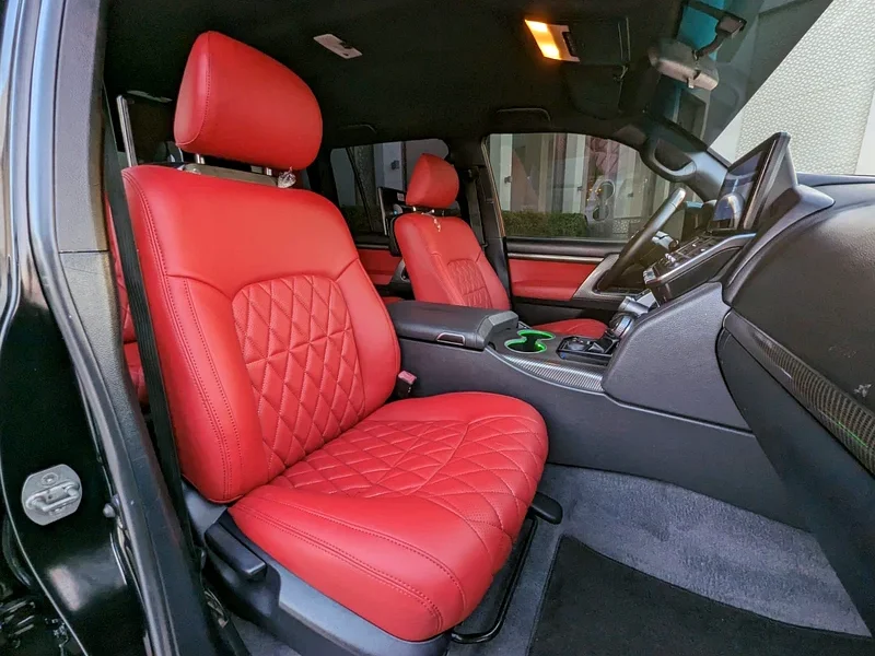 2013 Toyota Land Cruiser GXR 6 Cylinders Engine Black Red SUV GCC Specs