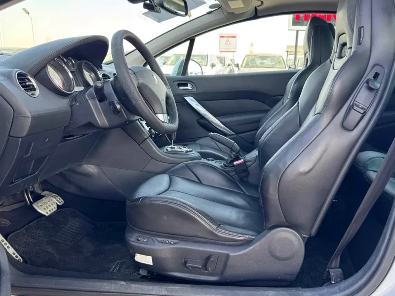 2010 Peugeot 308 CC 4 Cylinder Engine White Black Hard Top Convertible