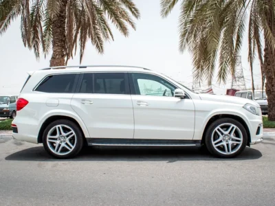 2014 Mercedes-Benz GL-Class GL 550 4Matic 8 Cylinders Engine White Black SUV