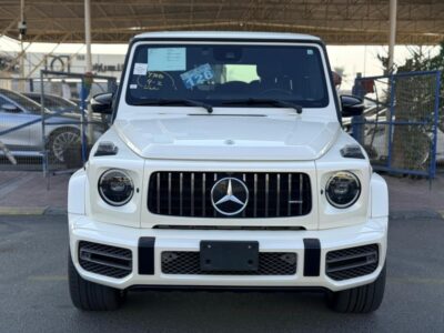 2019 Mercedes Benz G63AMG 4.0-liter V8 biturbo Engine White Black