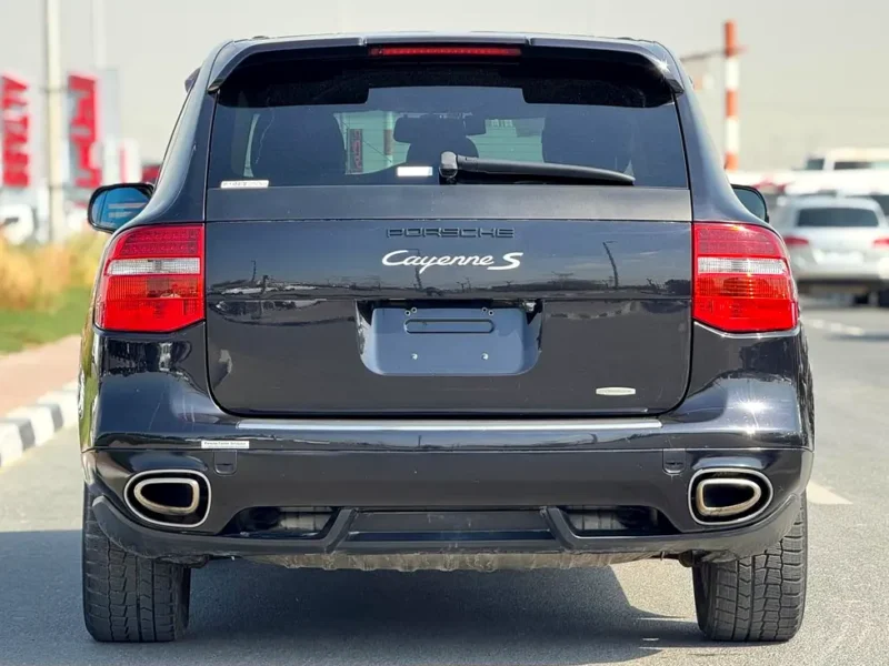 2007 Porsche Cayenne S 8 Cylinders Engine Black Beige SUV