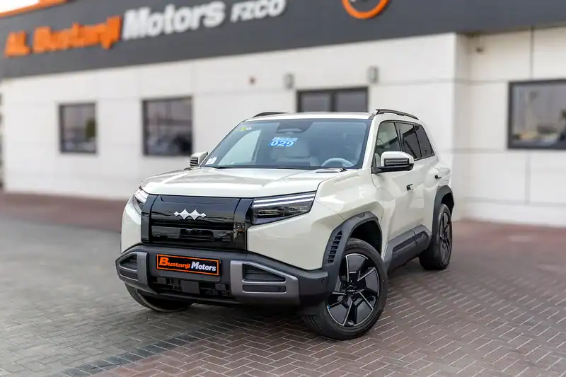 2025 BYD Leopard Titanium 3 4WD Max Electric 450 - 550 KM Beige White SUV