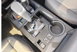 2024 Toyota 4Runner 4.0 litre V6 Gas Engine Green Black SUV Automatic