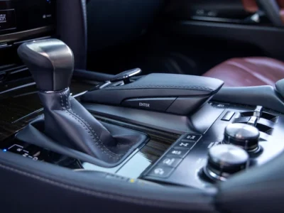 2021 Lexus LX-Series LX 570 Base 8 Cylinders Engine White Tan SUV GCC Specs