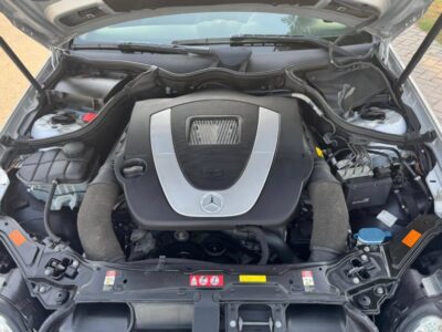 2006 Mercedes-Benz CLK350 3.5 Litres V6 Engine Silver Black Coupe RWD