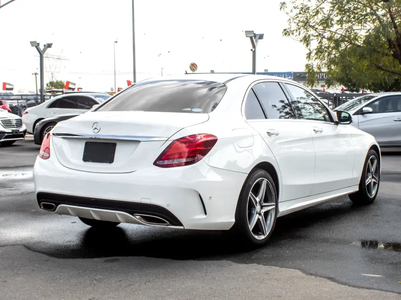 2016 Mercedes-Benz C-Class C200 4 Cylinders Engine White Black Sedan
