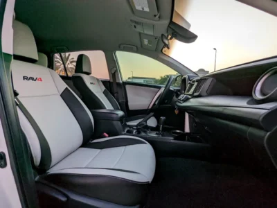 2017 Toyota Rav 4 MID 4 Cylinder Engine White Grey SUV Premium Condition