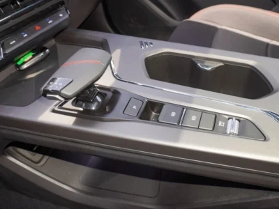 2024 Changan X5 Plus 1.5L 4 Cylinders Engine FWD Petrol White Black