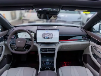 2025 BYD Song Plus DM-i Hybrid 4 Cylinders Engine White Beige SUV