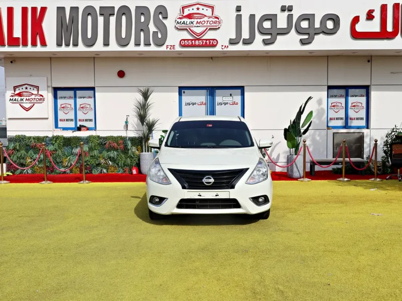 2019 Nissan Sunny Base 4 Cylinder Engine White Beige GCC Specs