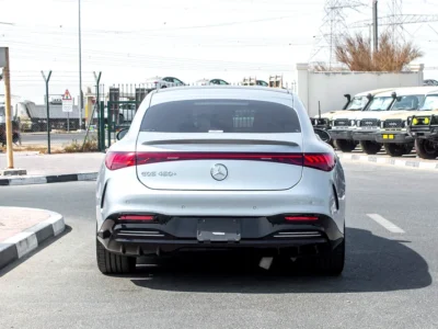 2023 Mercedes-Benz EQS 450 4MATIC Silver Black Sedan 350 - 450 KM Range
