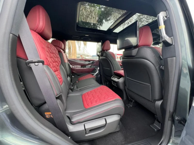 2026 Nissan Patrol LE Titanium 6 Cylinder Engine GCC Specs White Red