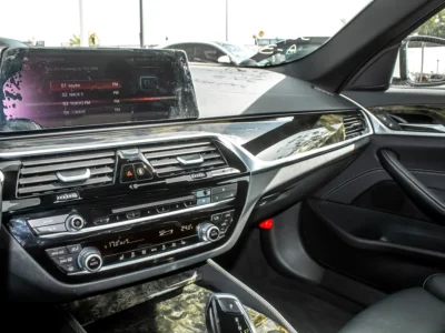 2017 BMW 5-Series 530i M Sport 2.0L Twin-Turbo Petrol 5A Grade White Black