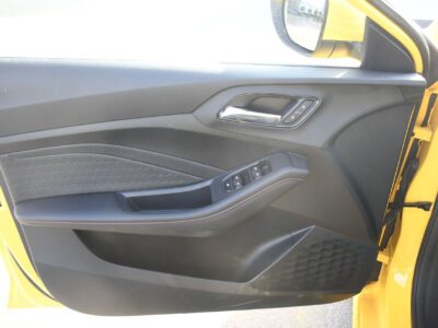 2025 MG GT 1.5L Turbo Petrol Full Option Yellow Black Sedan GCC Specs