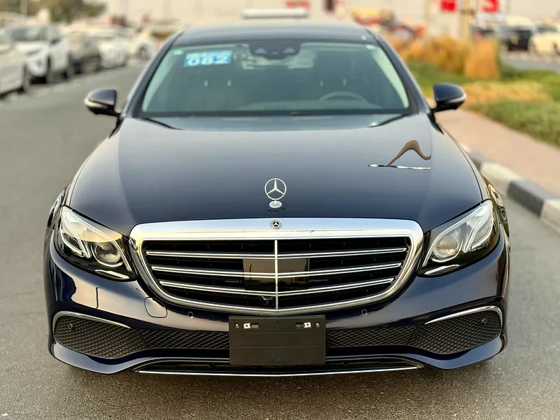 2020 Mercedes-Benz E-Class E450 4Matic 6 Cylinder Engine Blue Black Sedan