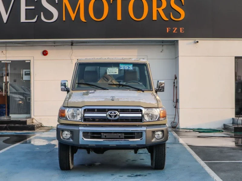 2009 Toyota Land Cruiser Pick Up PICKUP DLX 4.5L Beige Grey Truck